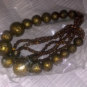 Ball necklace